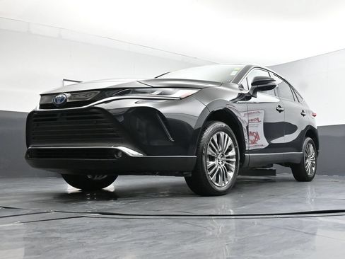 Used 2023 Toyota Venza Limited AWD/4WD image 37