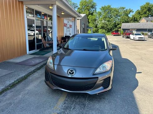 Used 2012 MAZDA MAZDA3 i Touring FWD image 2