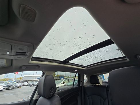 Used 2022 Kia Seltos S image 65