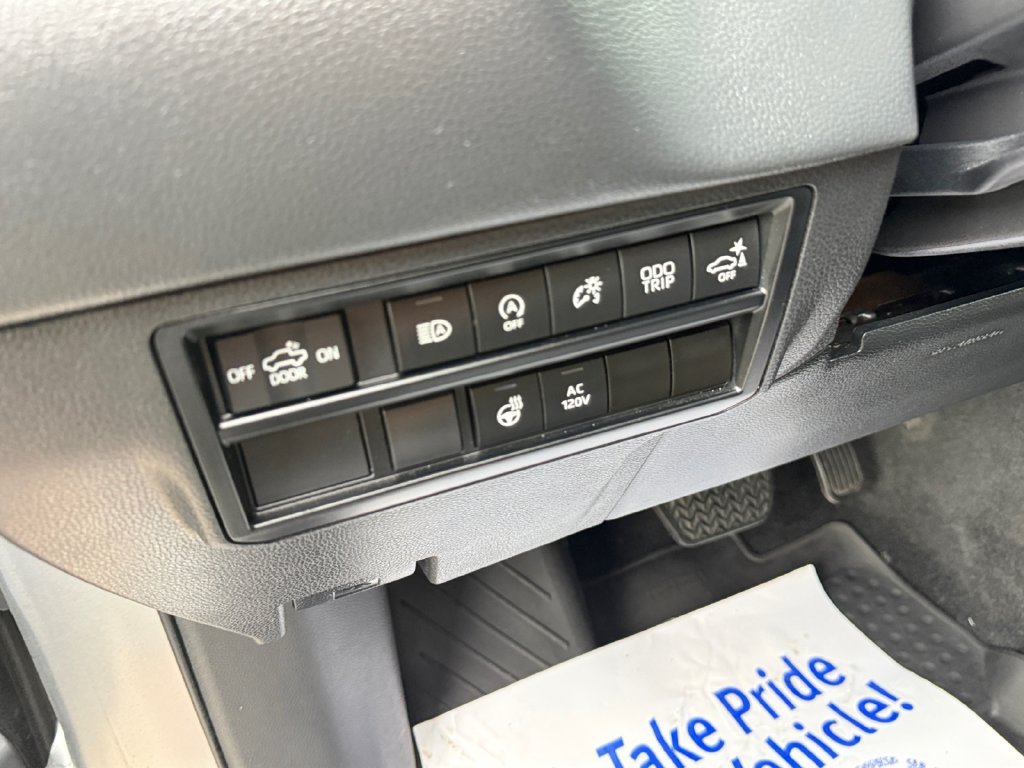 Used 2024 Toyota Tundra Limited AWD/4WD image 28