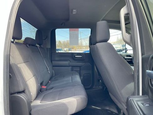 Used 2021 GMC Sierra 3500 4x4 Crew Cab w/ Gooseneck/5TH Wheel Package image 14