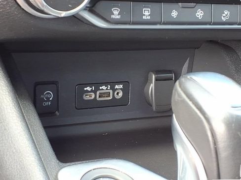 Used 2024 Nissan Sentra SR FWD image 16