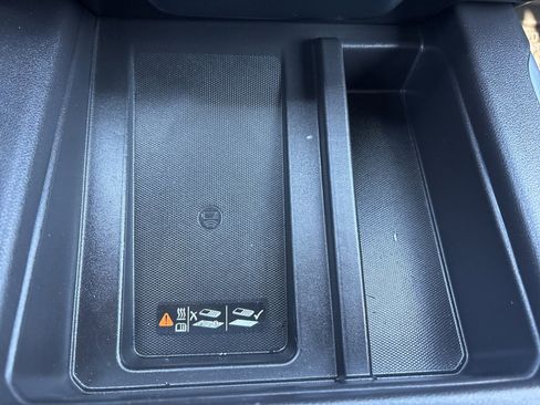 Used 2022 GMC Sierra 1500 AT4 w/ AT4 Premium Package image 24