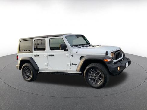 Used 2025 Jeep Wrangler Sport S image 2
