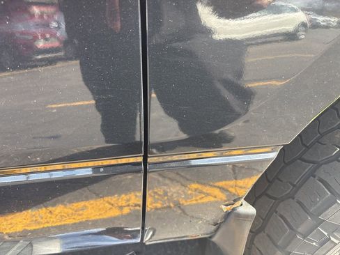 Used 2010 Ford F150 XLT image 17