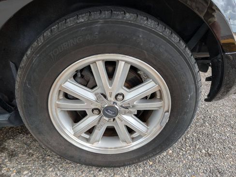 Used 2006 Ford Mustang Convertible image 27