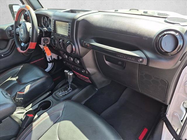 Used 2018 Jeep Wrangler Unlimited Rubicon AWD/4WD image 19