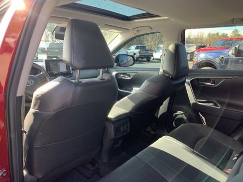 Used 2020 Toyota RAV4 Limited w/ Limited Grade Weather Package image 18