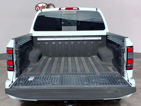 New 2026 Nissan Frontier Pro-X w/ Pro-X Convenience Package RWD image 10
