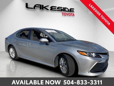 Certified 2023 Toyota Camry LE image 9