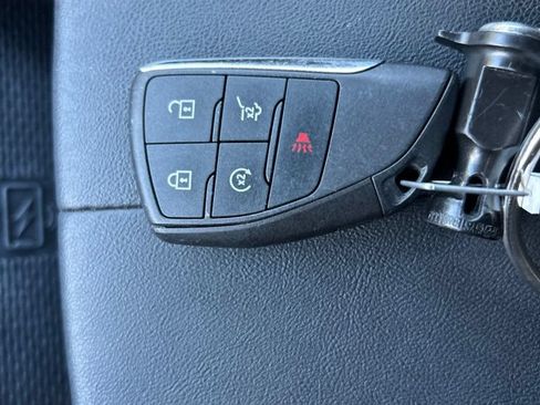 Used 2025 GMC Terrain Elevation w/ Elevation Premium Package AWD/4WD image 34