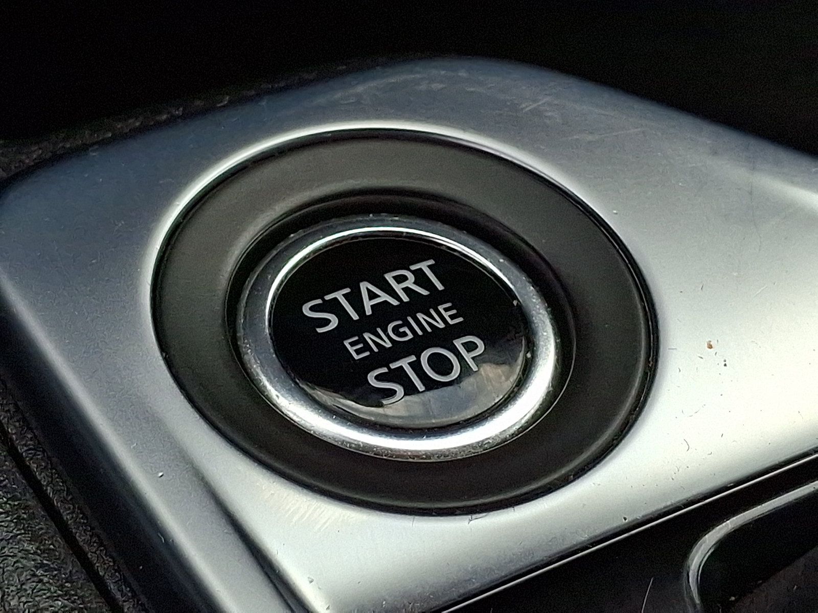 Used 2025 Nissan Sentra SV FWD image 23