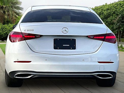 Used 2025 Mercedes-Benz C 300 Sedan image 3