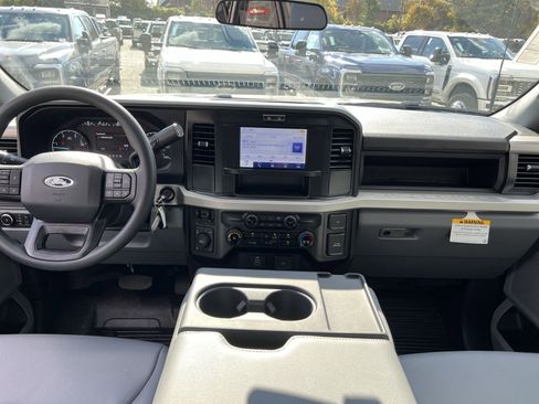 New 2026 Ford F250 XL w/ FX4 Off-Road Package image 22