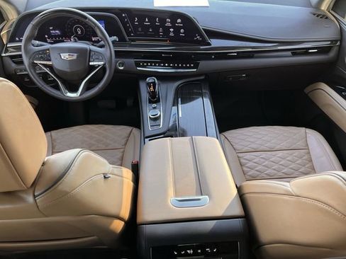 Certified 2023 Cadillac Escalade Sport w/ Touring Package image 11