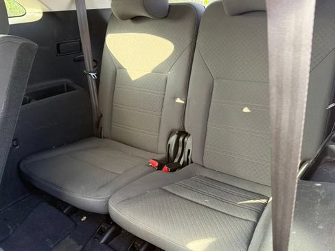 Used 2018 Kia Sorento FWD image 16