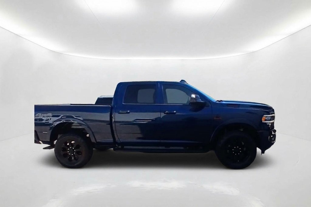 Used 2022 RAM 2500 Laramie w/ Night Edition AWD/4WD image 4