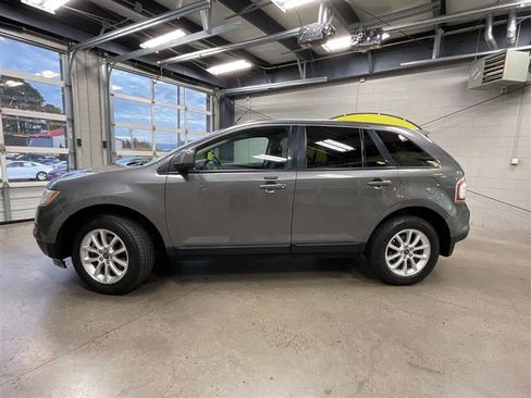 Used 2010 Ford Edge SEL image 2