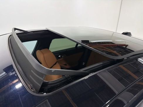 Certified 2025 BMW X6 M60i AWD/4WD image 27