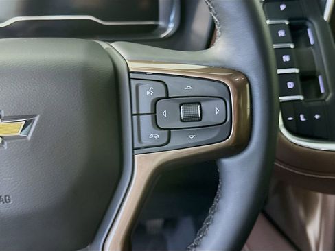 Used 2024 Chevrolet Tahoe High Country AWD/4WD image 27