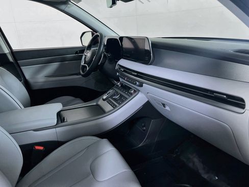 Used 2023 Hyundai Palisade SEL image 32