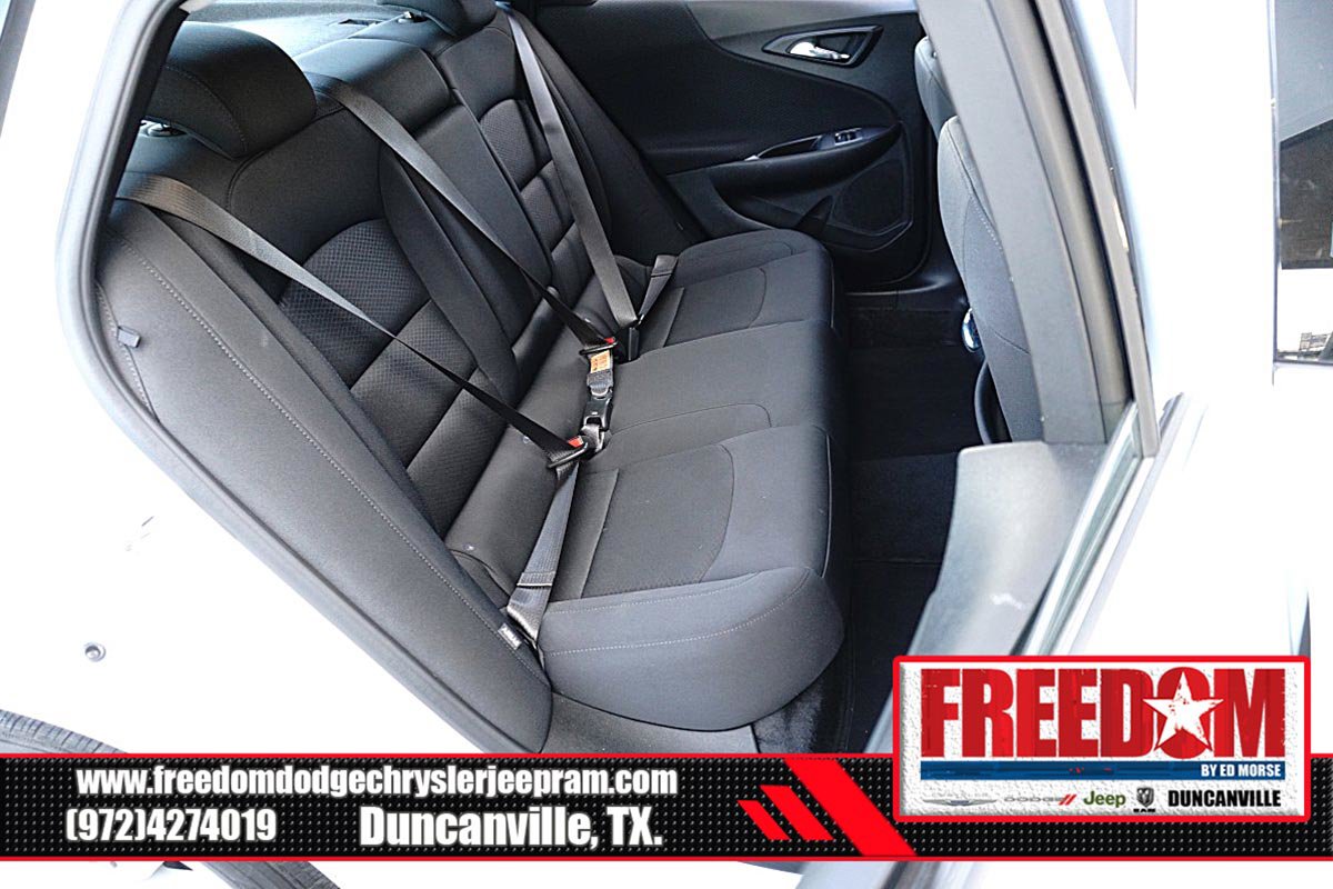 Used 2025 Chevrolet Malibu LT FWD image 15