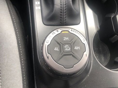 Used 2023 Ford Bronco Big Bend image 11