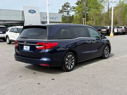 Used 2024 Honda Odyssey EX-L image 5