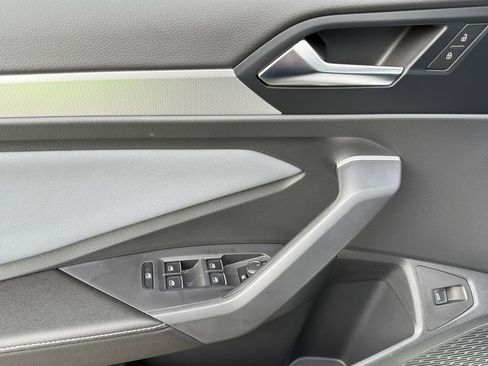 New 2026 Volkswagen Jetta SE image 10