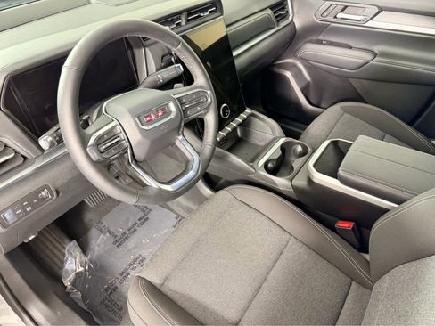 Used 2026 GMC Terrain Elevation image 11