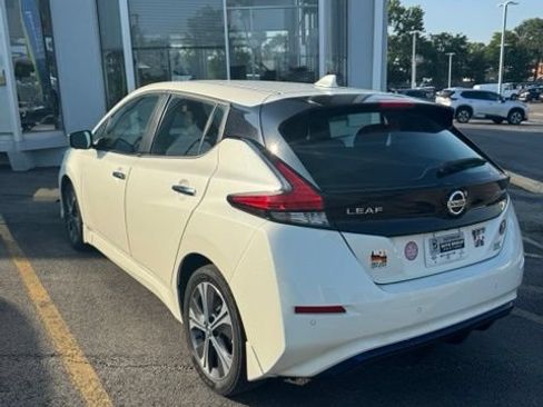 Used 2022 Nissan Leaf SV Plus FWD image 3