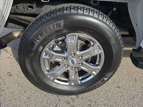 Used 2023 Ford F150 XLT w/ Equipment Group 302A High image 15