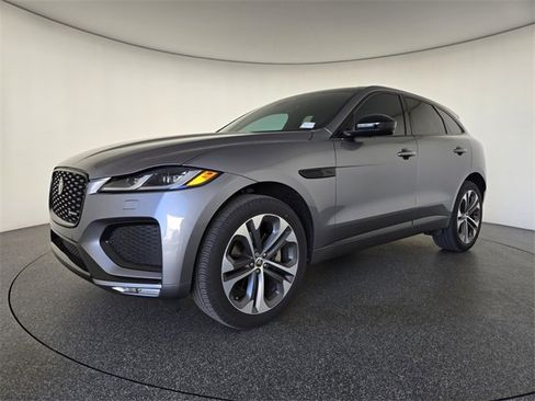 Used 2024 Jaguar F-PACE R-Dynamic S image 27