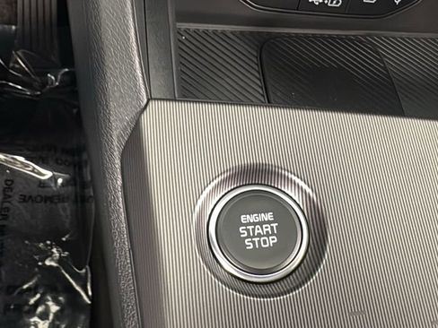 New 2026 Kia Sportage EX w/ EX Panoramic Sunroof Package image 24