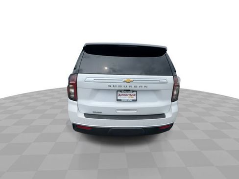 Certified 2023 Chevrolet Suburban High Country w/ Advanced Technology Package AWD/4WD image 7