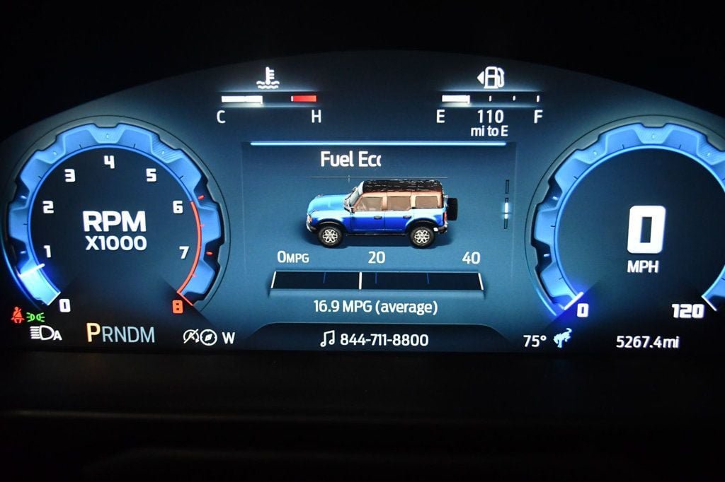 Used 2025 Ford Bronco Badlands AWD/4WD image 46
