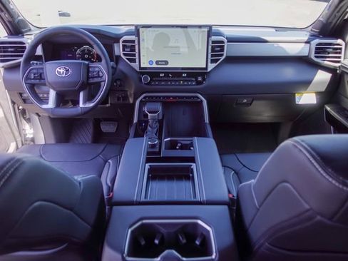 New 2026 Toyota Tundra Limited AWD/4WD image 30