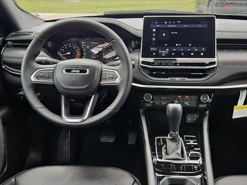 New 2026 Jeep Compass Latitude AWD/4WD image 49