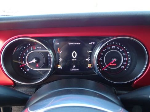 Used 2022 Jeep Wrangler Unlimited Rubicon w/ Xtreme Recon 35" Tire Package AWD/4WD image 14