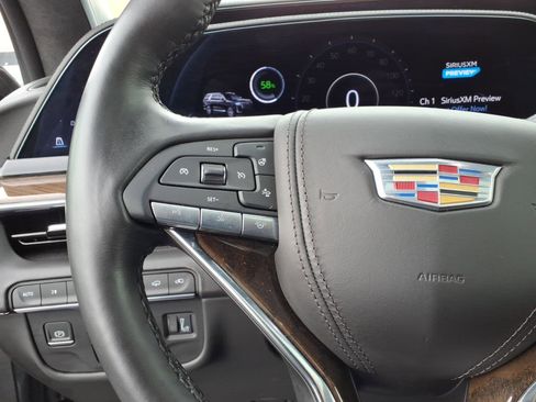 Used 2023 Cadillac Escalade ESV Sport Platinum AWD/4WD image 30