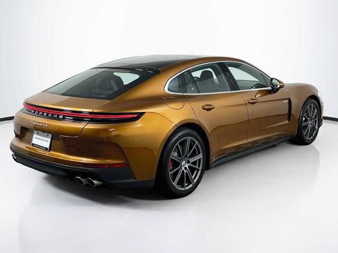 Certified 2025 Porsche Panamera 4S AWD/4WD image 9