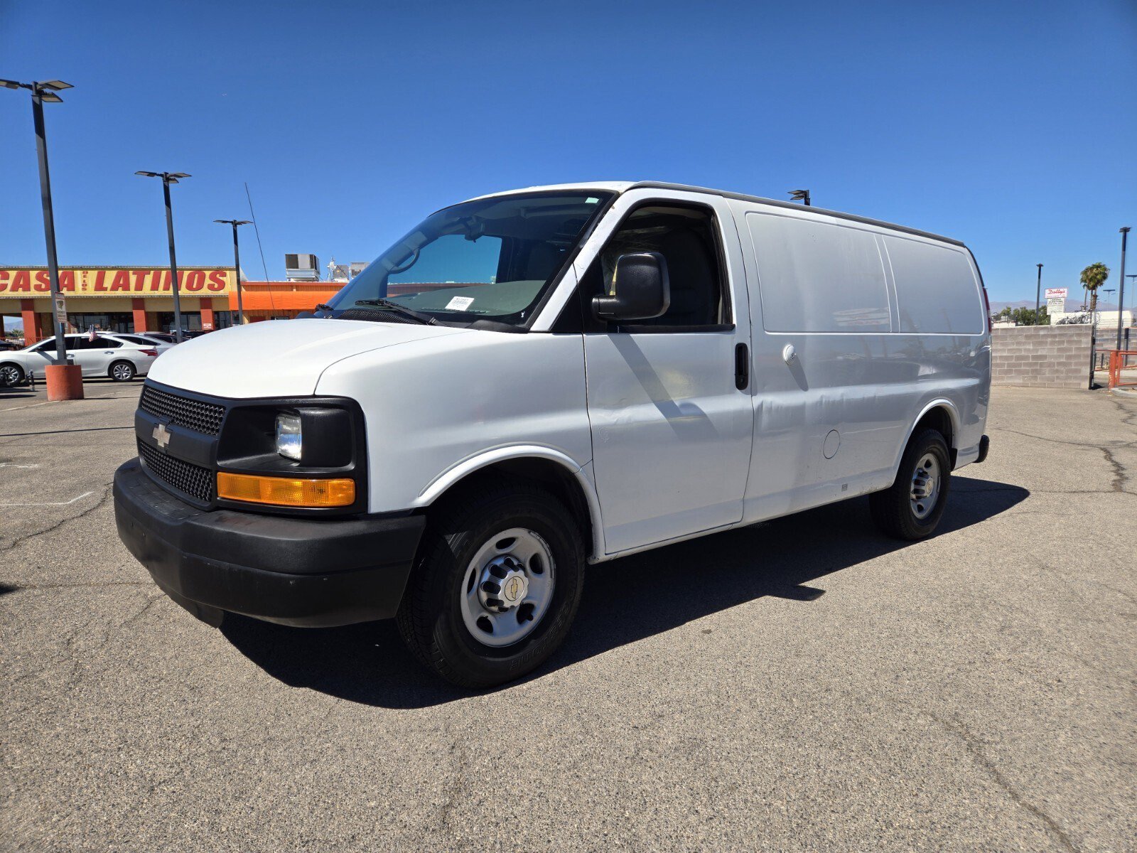 Used 2012 Chevrolet Express 2500 w/ Cold Climate Package RWD image 4
