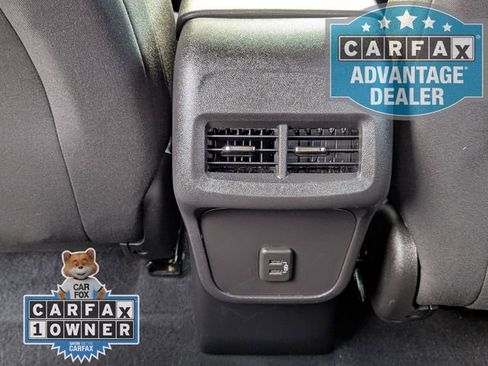 Used 2024 Chevrolet Equinox LT image 15