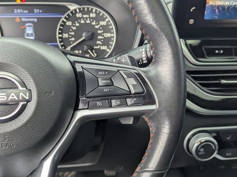 Used 2023 Nissan Altima 2.5 SR w/ SR Premium Package image 35