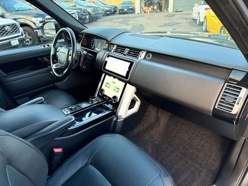 Used 2018 Land Rover Range Rover HSE AWD/4WD image 23
