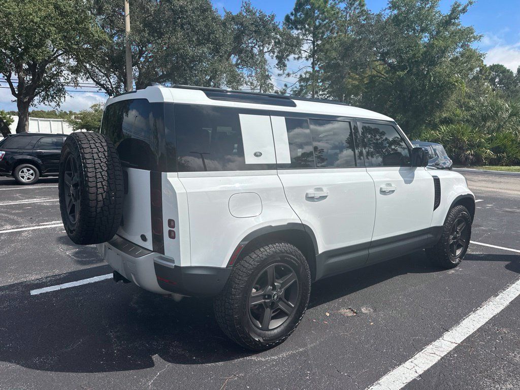 Used 2020 Land Rover Defender 110 AWD/4WD image 5