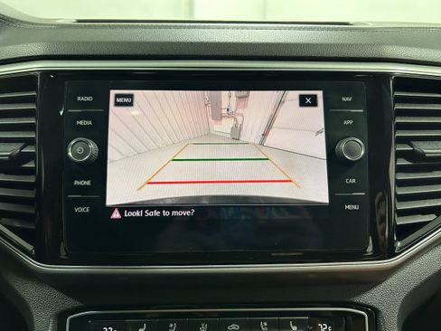Used 2019 Volkswagen Atlas SEL Premium AWD/4WD image 9