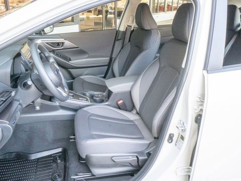 Certified 2025 Subaru Impreza 2.0i image 8