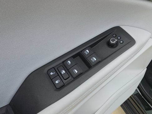 New 2026 Jeep Cherokee Laredo AWD/4WD image 14