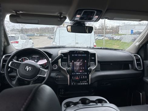 Used 2024 RAM 2500 Laramie AWD/4WD image 5